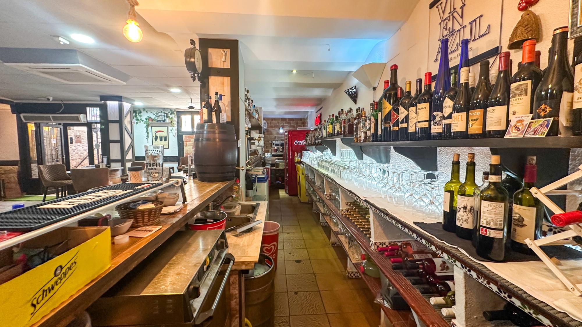 Commercial for Sale in Torrevieja, Alicante