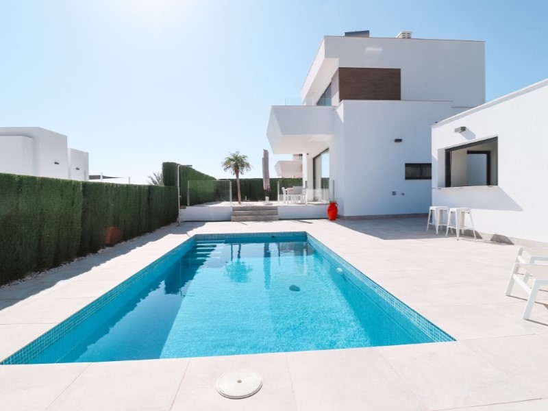 ID254a8501-0000-0500-0000-000014165a1a Villa for Sale in Polop, Alicante