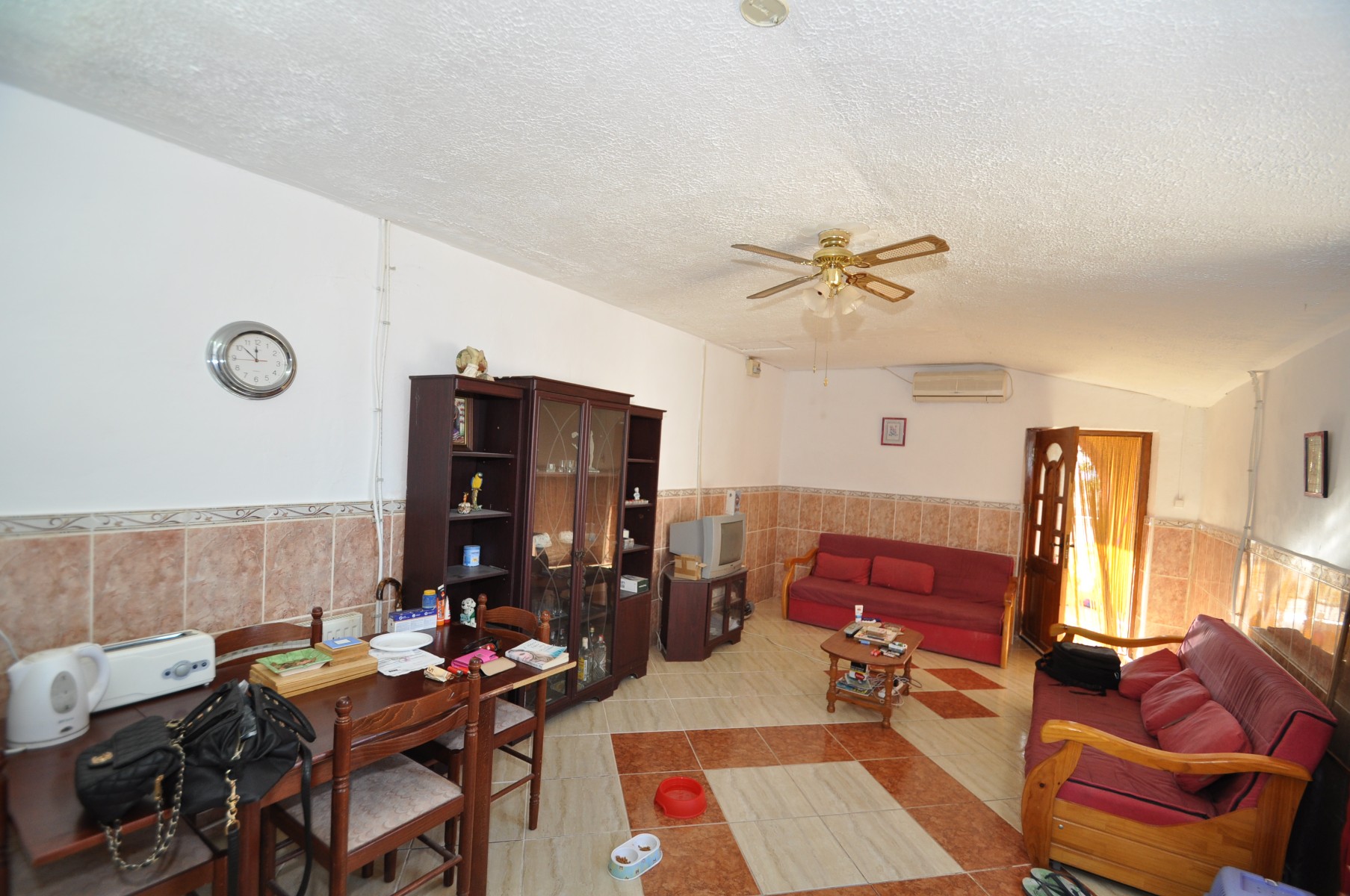 Country House for Sale in Pinoso, Alicante