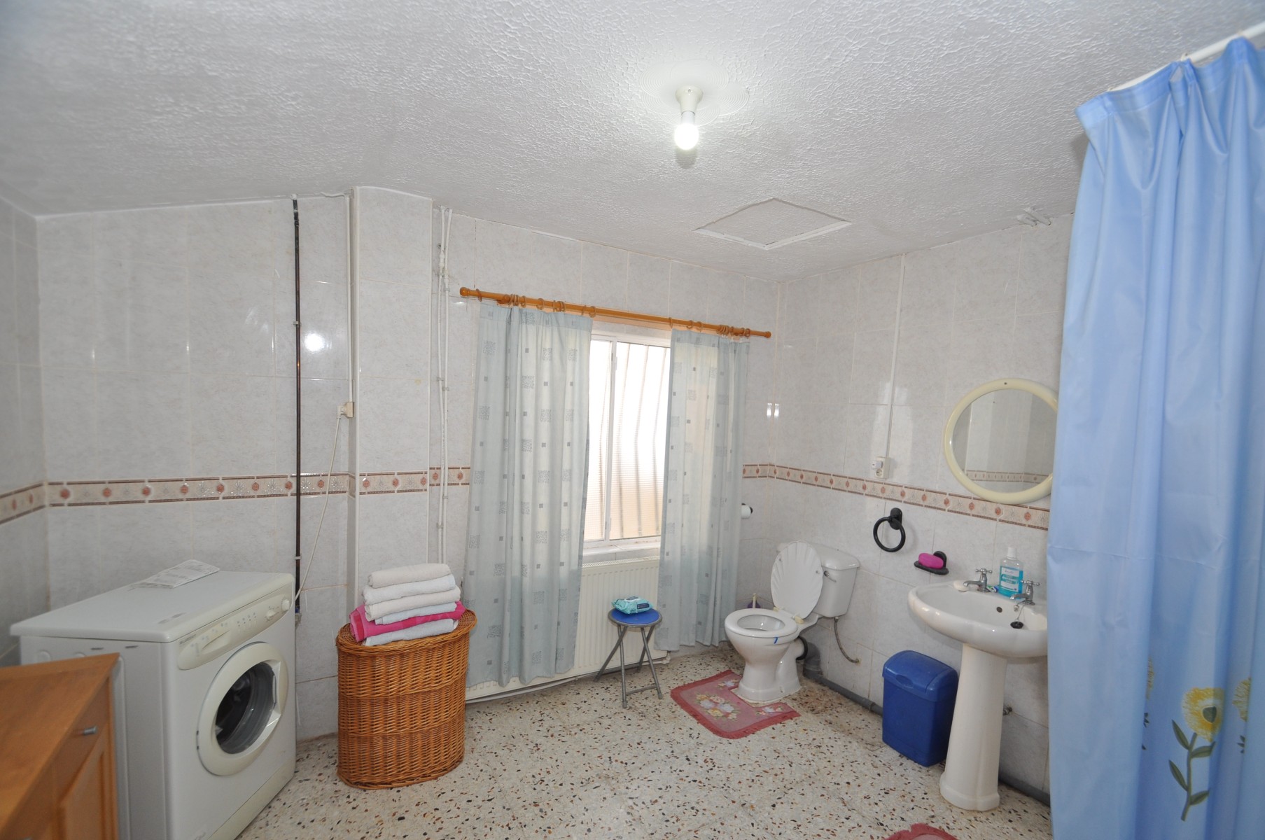 Country House for Sale in Pinoso, Alicante