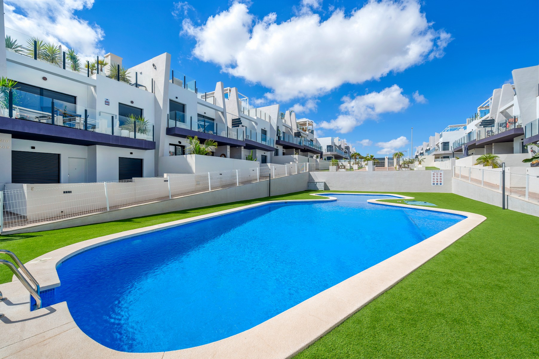 Apartment for Sale in San Miguel de Salinas, Alicante