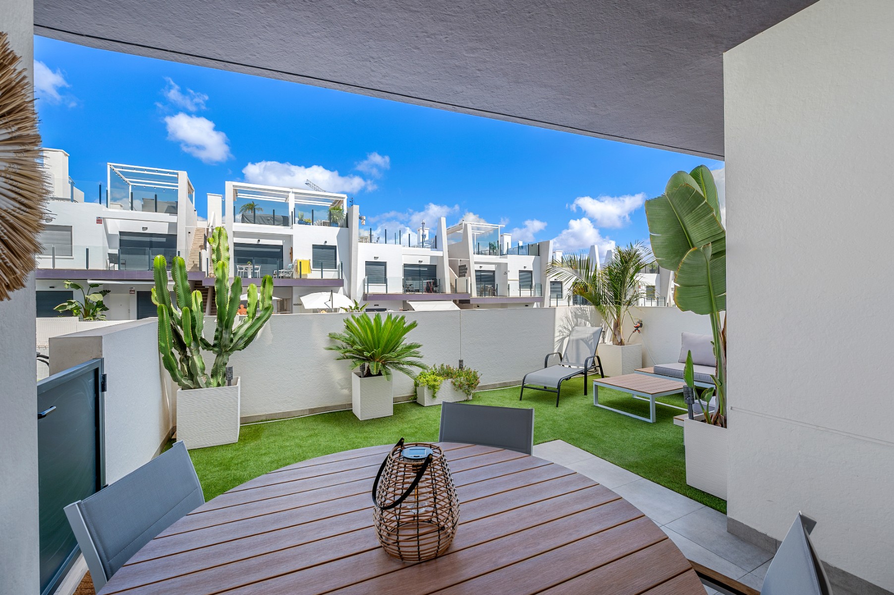 Apartment for Sale in San Miguel de Salinas, Alicante