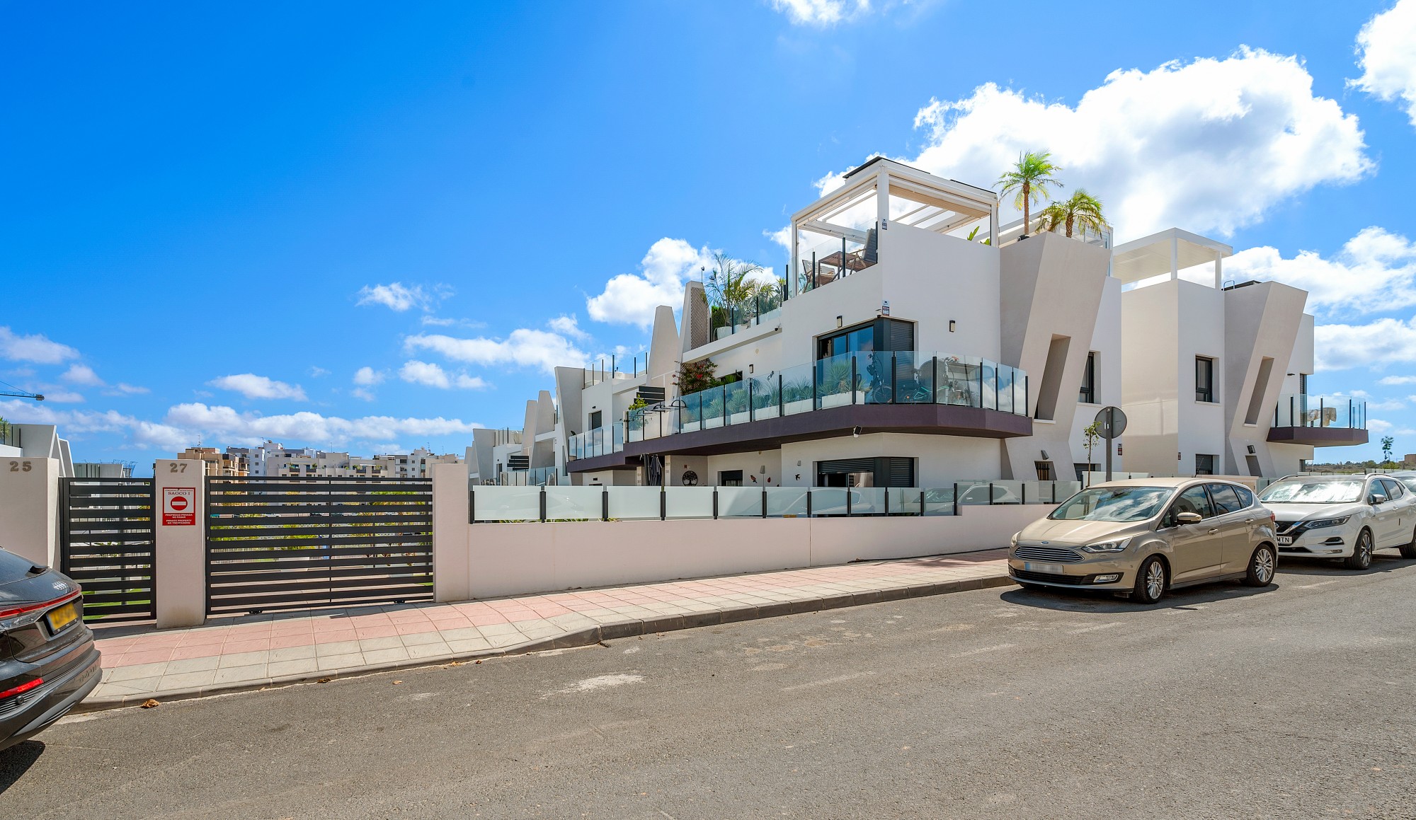 Apartment for Sale in San Miguel de Salinas, Alicante