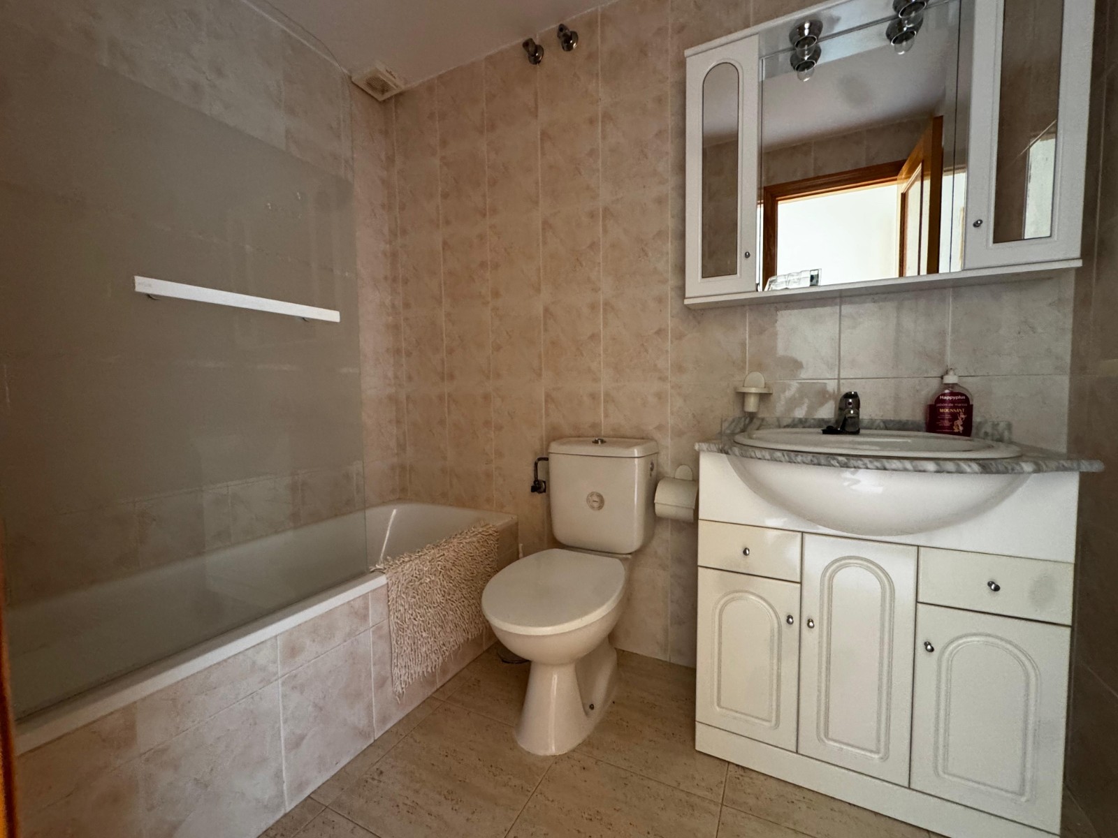 Apartment for Sale in San Miguel de Salinas, Alicante