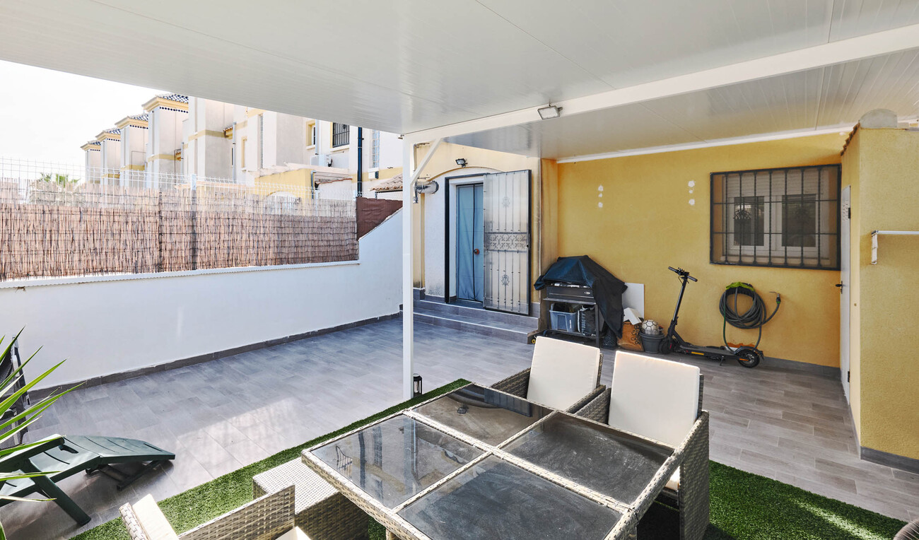 Semi Detached for Sale in Guardamar del Segura, Alicante
