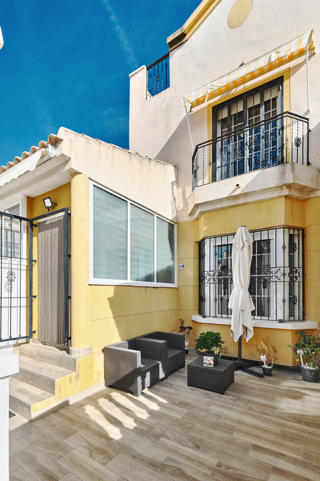 Semi Detached for Sale in Guardamar del Segura, Alicante