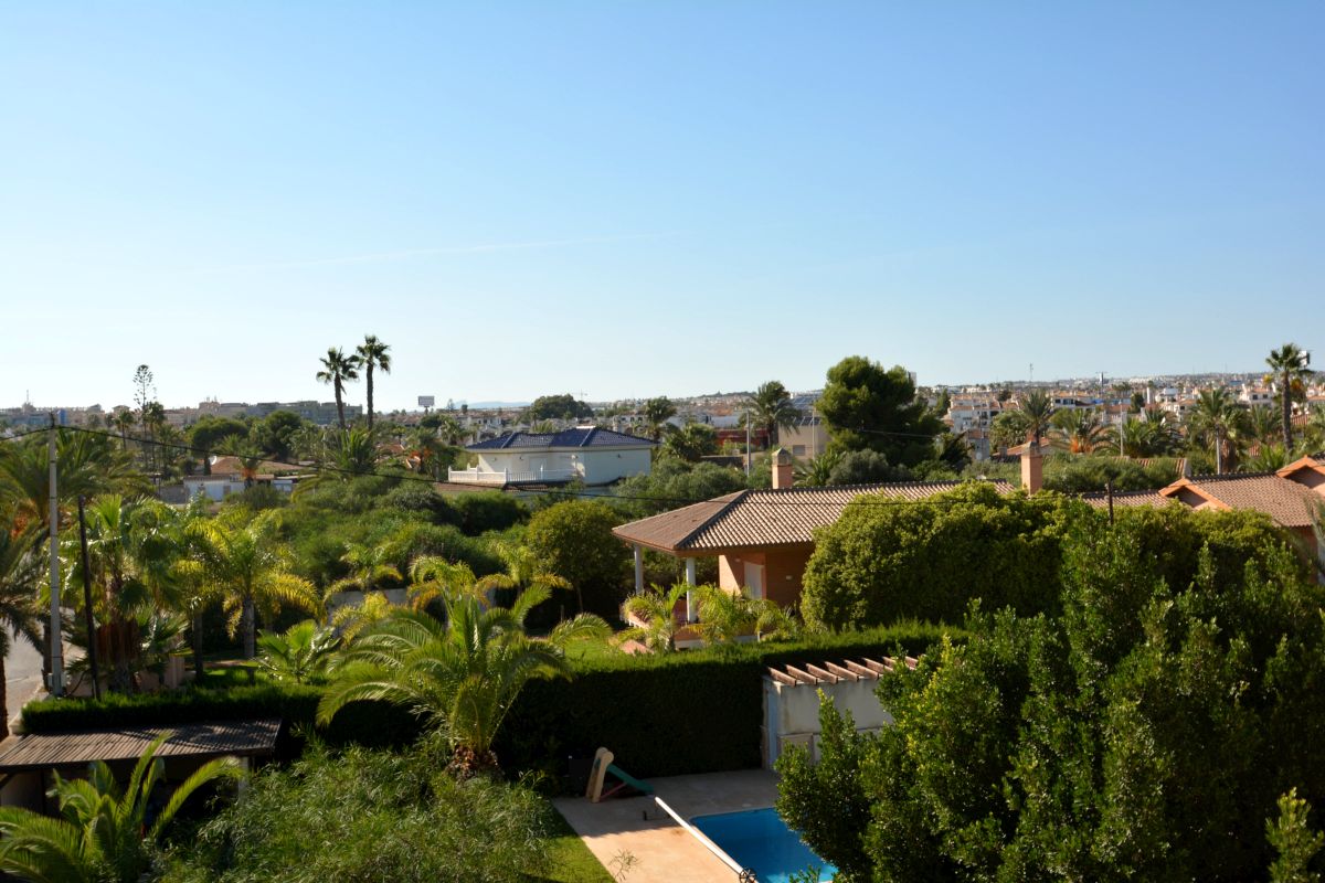 Villa for Sale in Orihuela Costa, Alicante