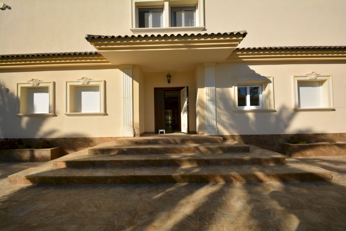 Villa for Sale in Orihuela Costa, Alicante