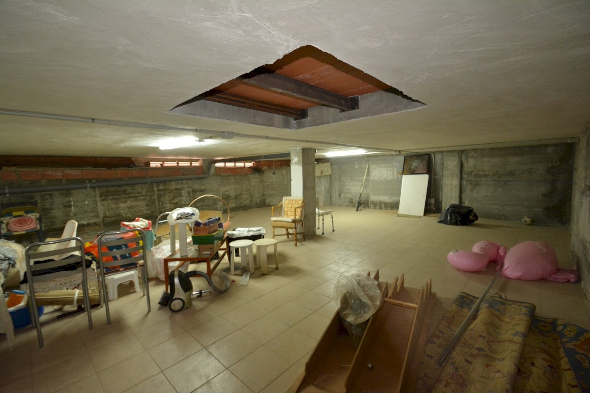 Villa for Sale in Guardamar del Segura, Alicante
