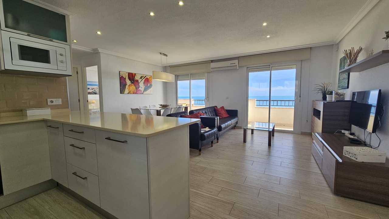 Apartment for Sale in Mil Palmeras, Alicante
