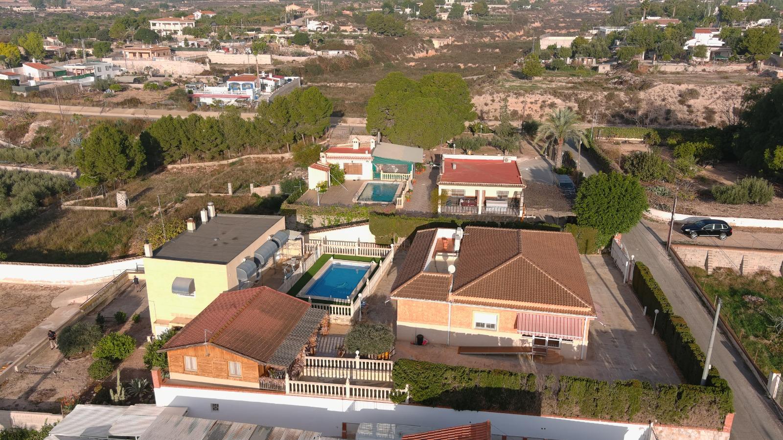 Villa for Sale in Albatera, Alicante