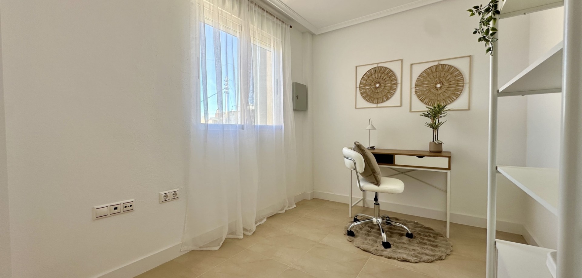 Apartment for Sale in Torrevieja, Alicante