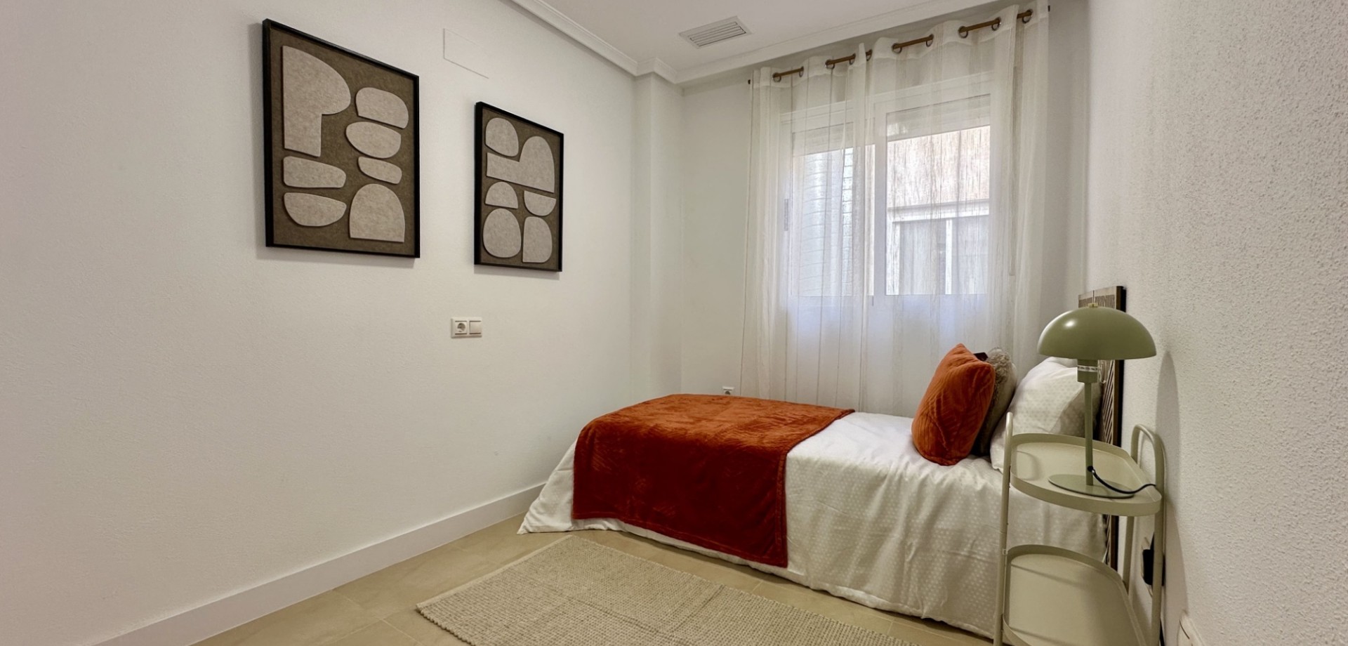 Apartment for Sale in Torrevieja, Alicante