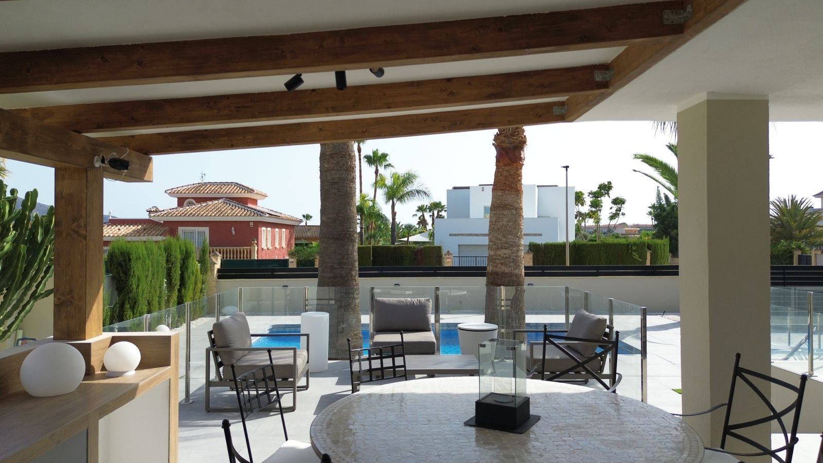 Villa for Sale in Alfas del Pi, Alicante