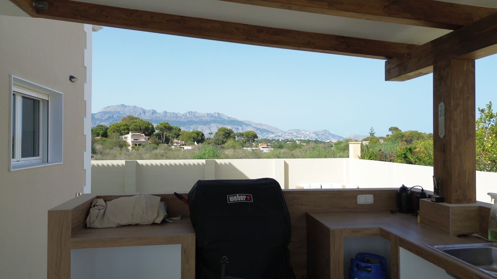 Villa for Sale in Alfas del Pi, Alicante