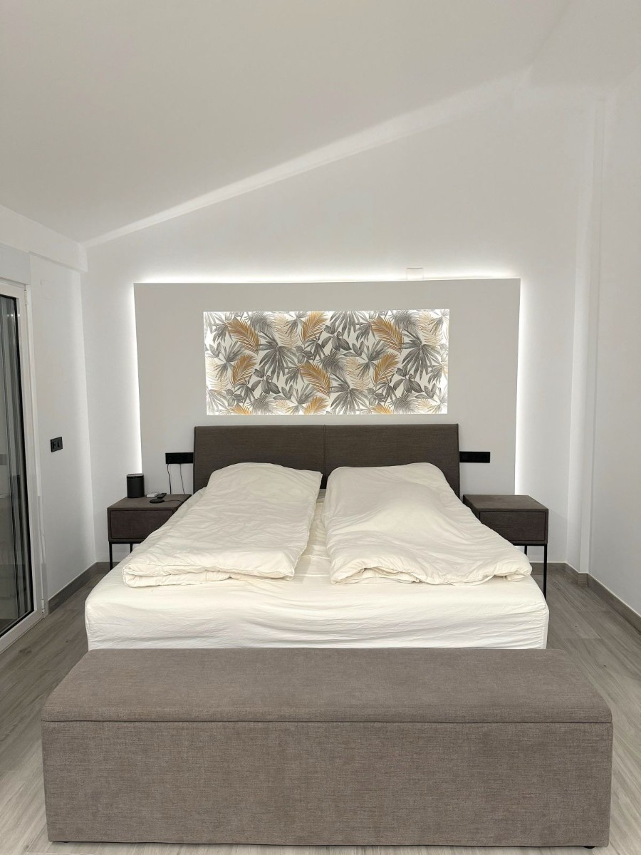 Villa for Sale in Alfas del Pi, Alicante