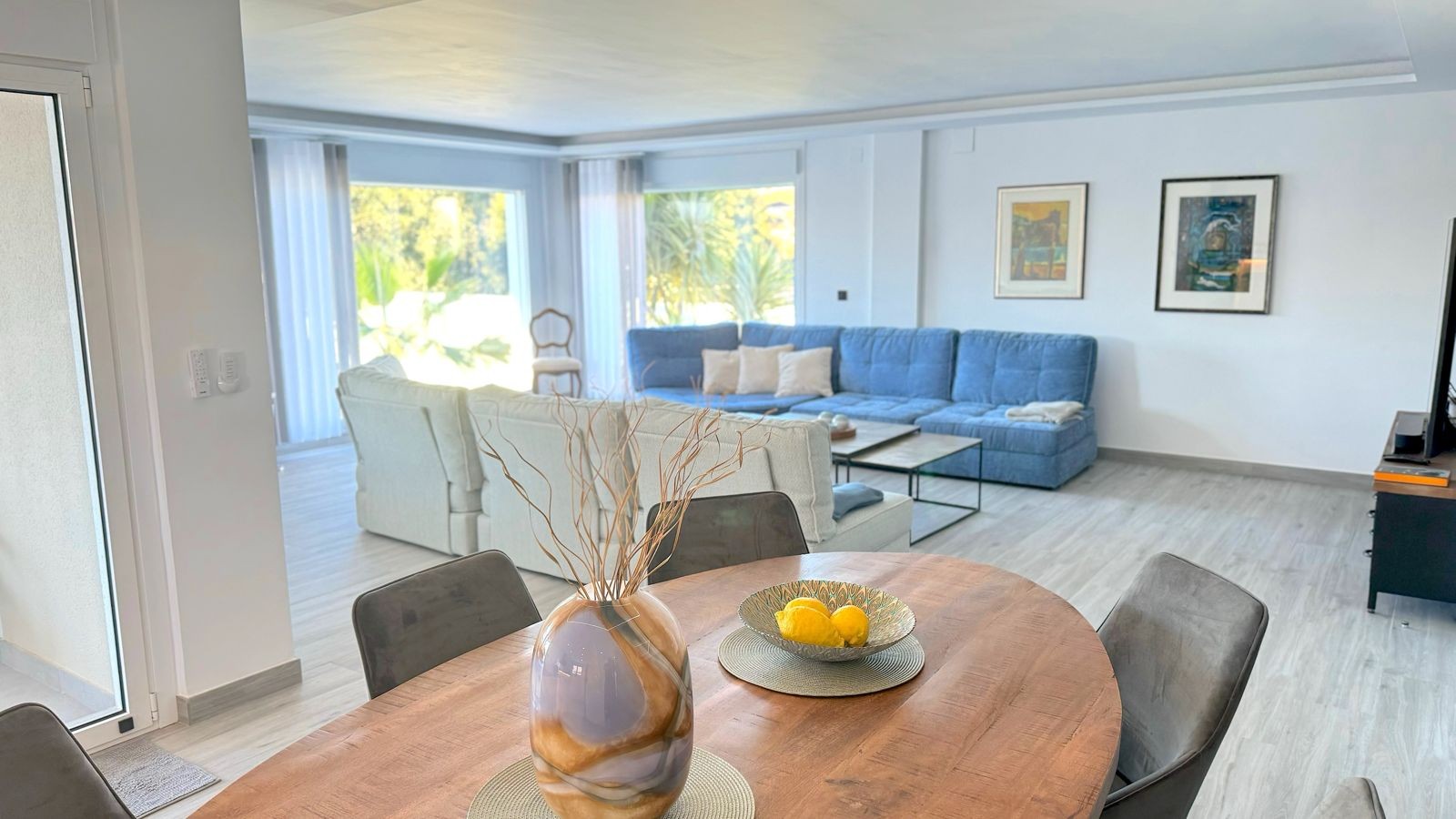 Villa for Sale in Alfas del Pi, Alicante