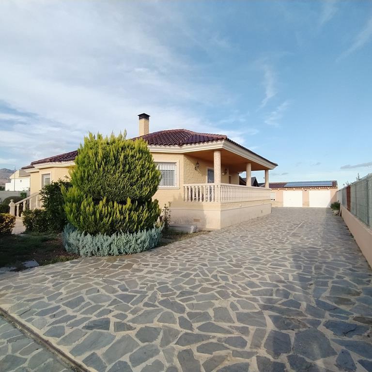 Villa for Sale in Orihuela, Alicante