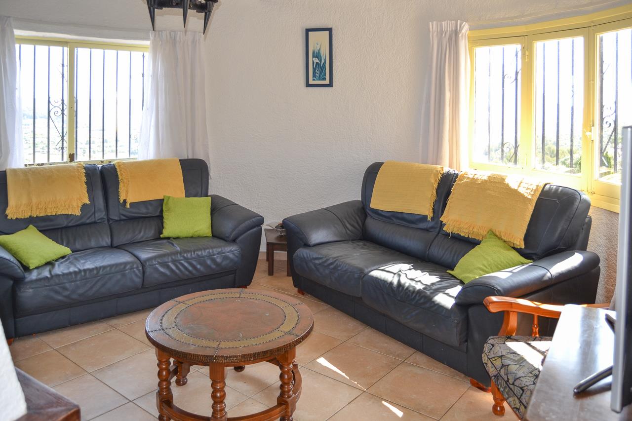 Villa for Sale in Pedreguer, Alicante