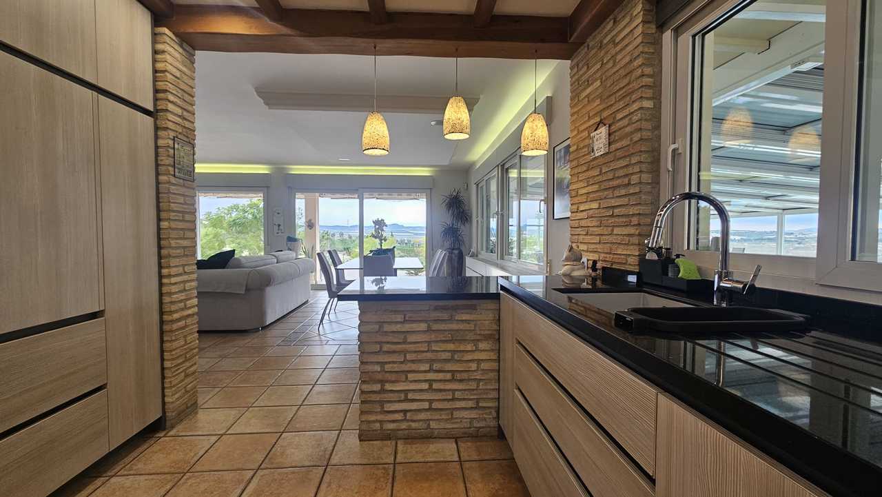 Villa for Sale in Torremendo, Alicante