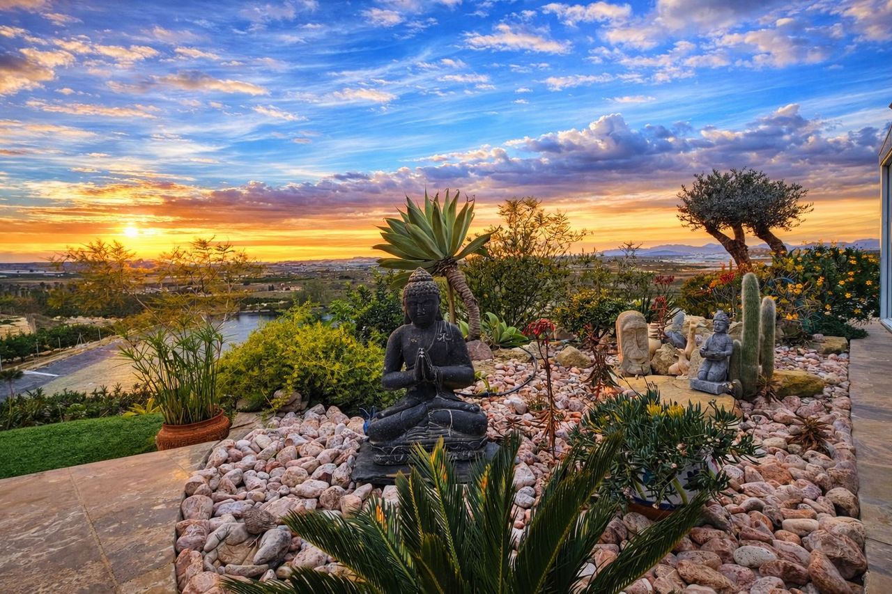 Villa for Sale in Torremendo, Alicante