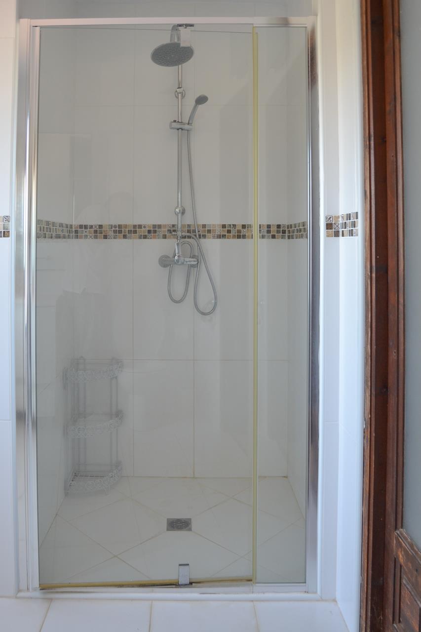 Villa for Sale in Pedreguer, Alicante