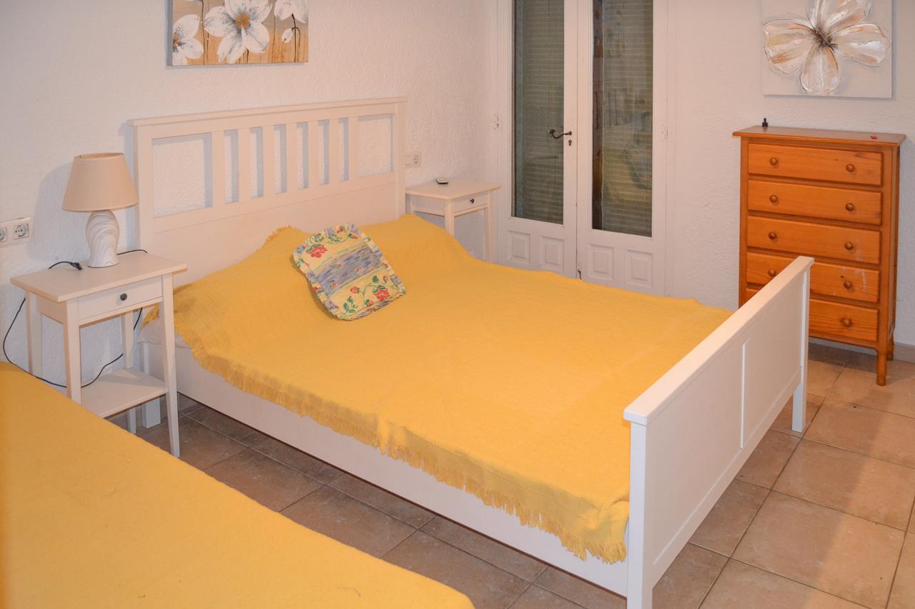 Villa for Sale in Pedreguer, Alicante