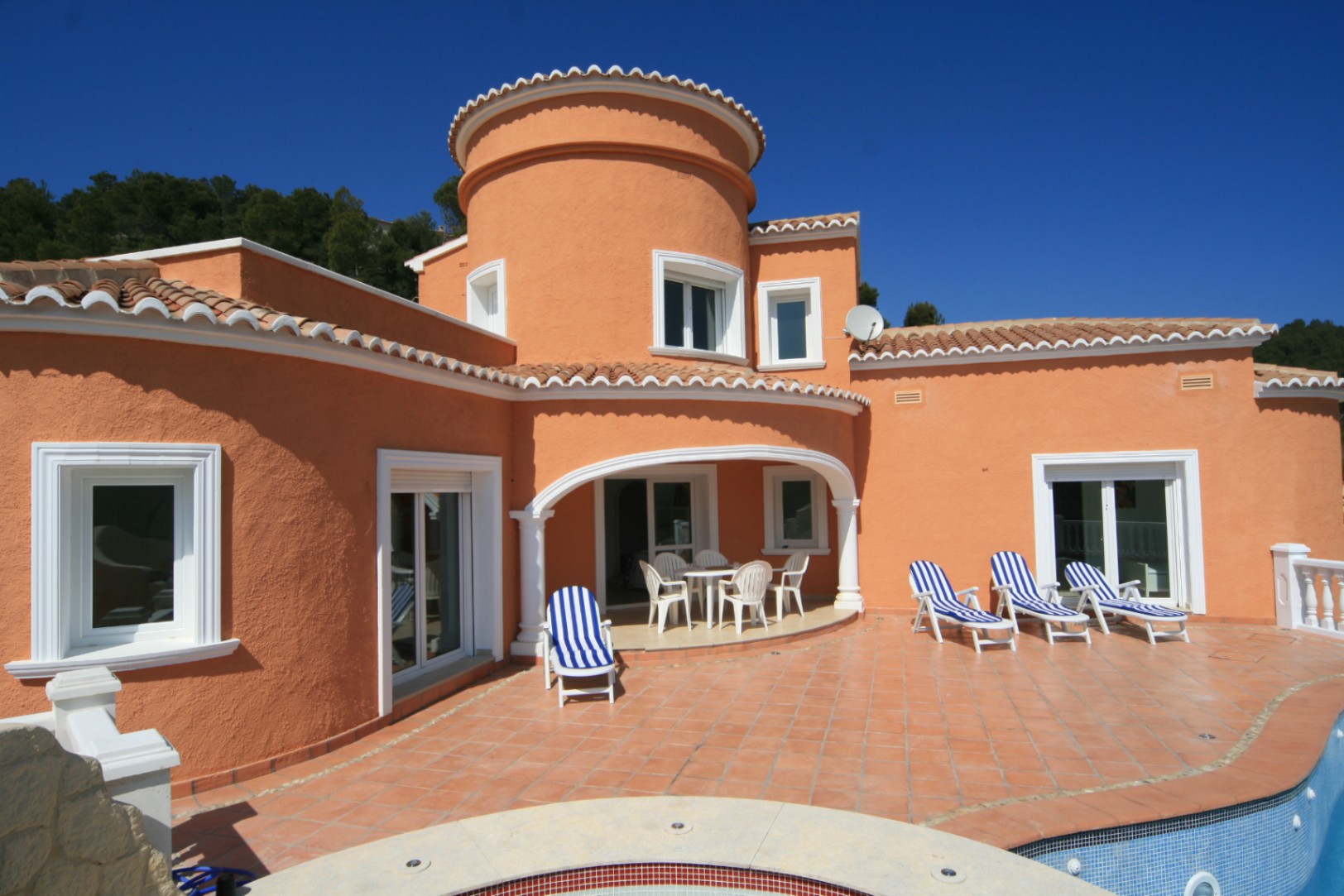 Villa for Sale in javea, Alicante
