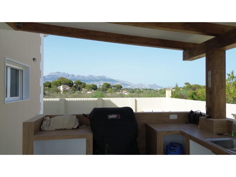 Villa for Sale in Alfas del Pi, Alicante