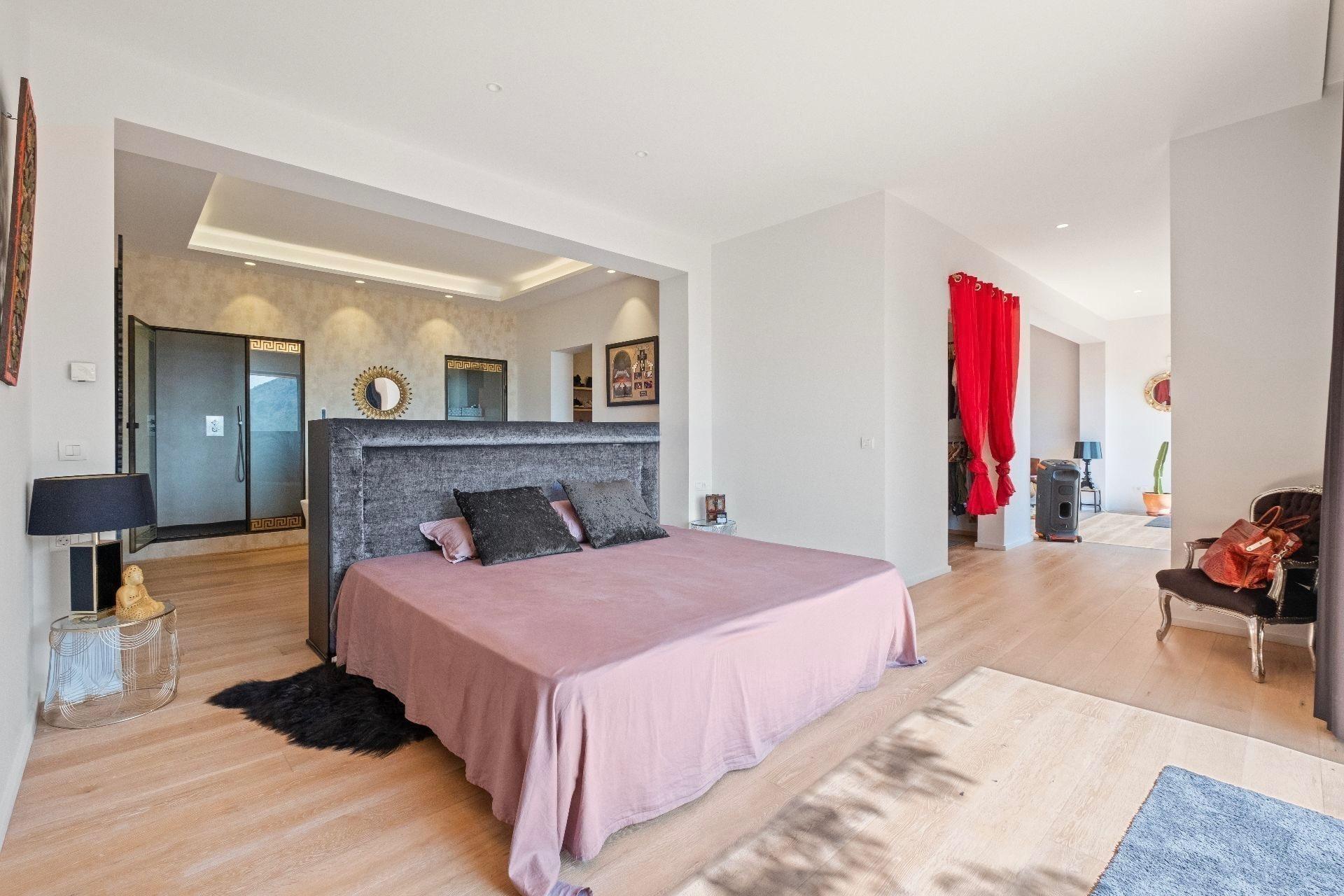 Villa for Sale in Rojales, Alicante