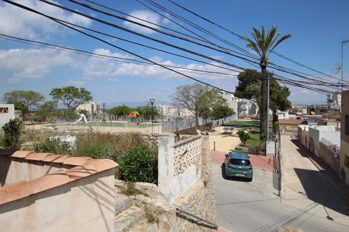 Commercial for Sale in Finestrat, Alicante