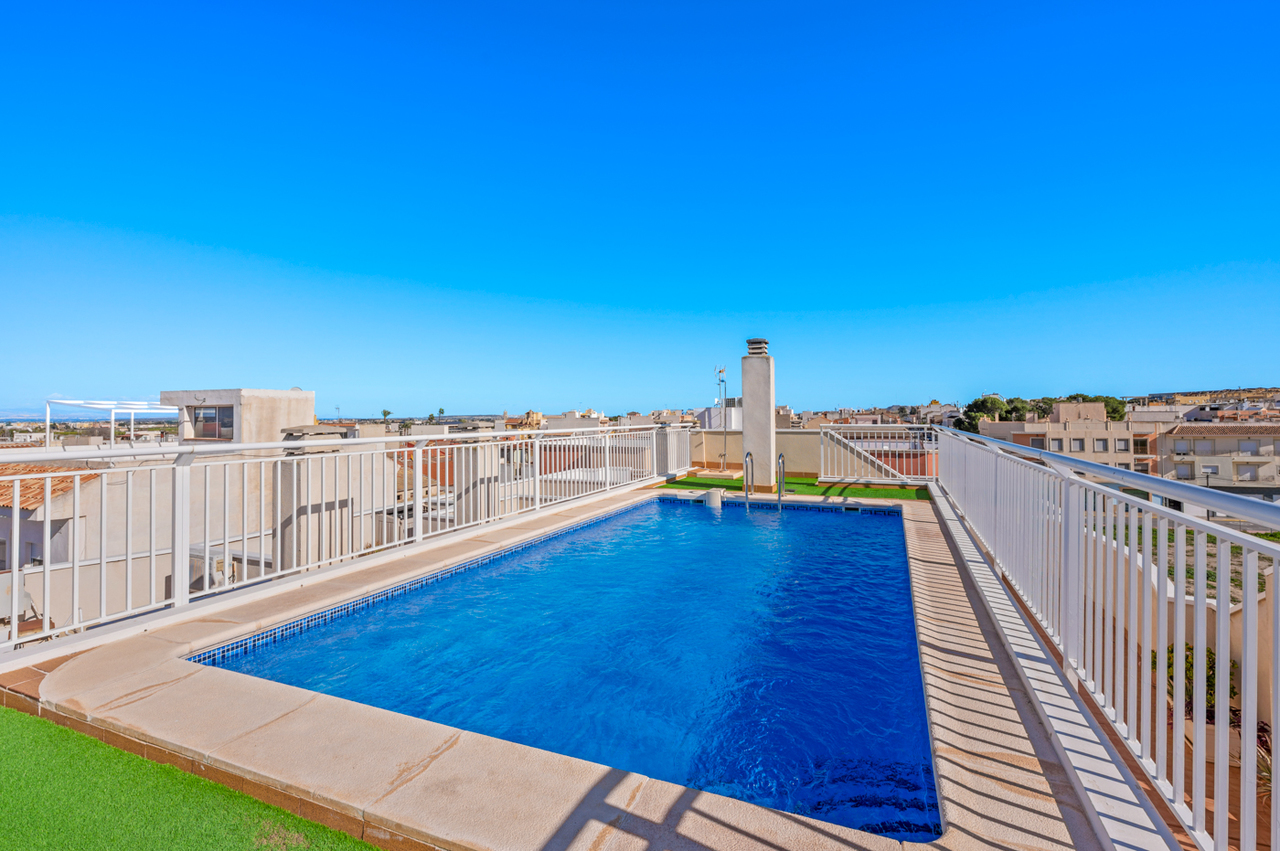 Apartment for Sale in Algorfa, Alicante