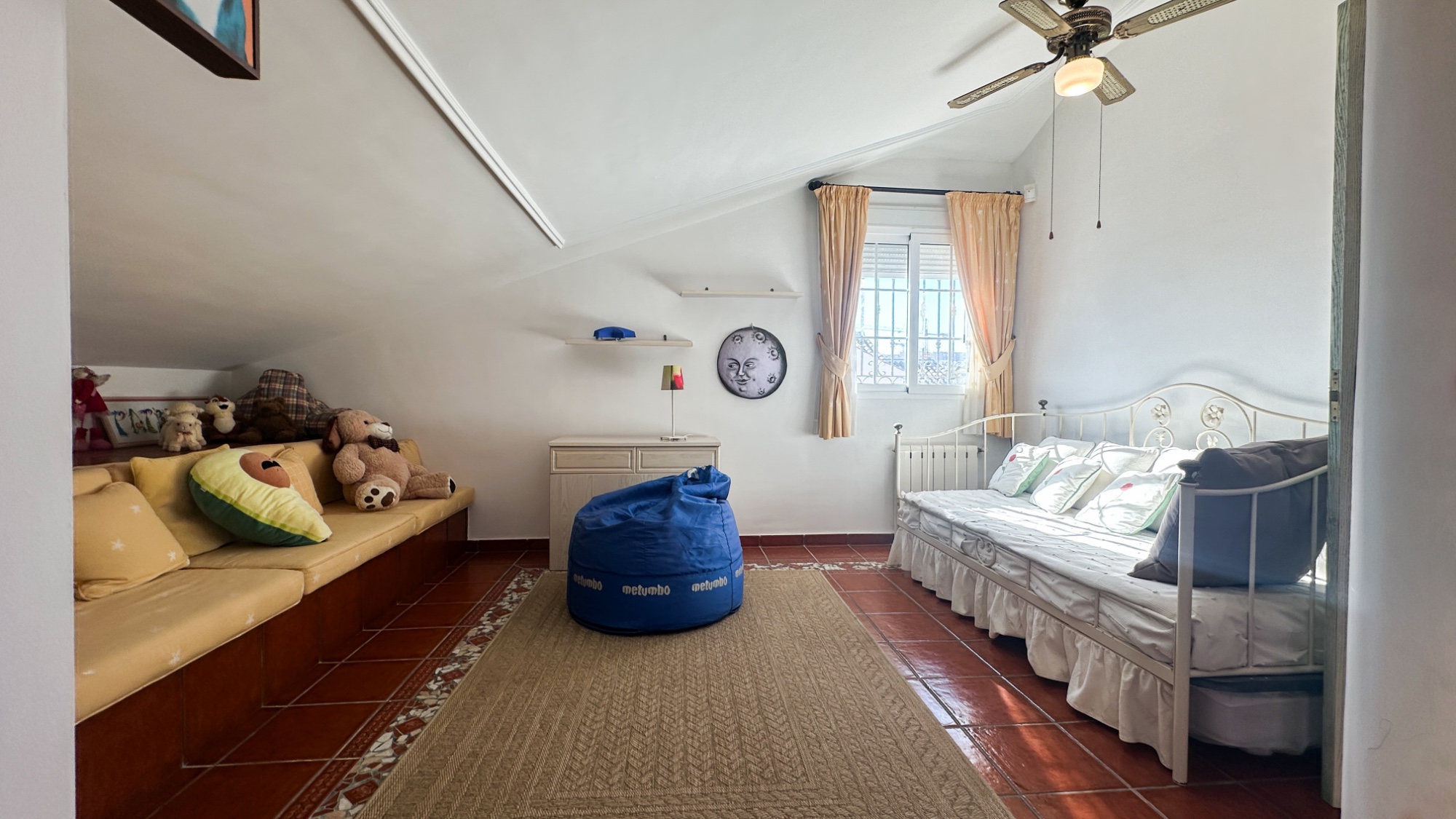 Villa for Sale in La Mata, Alicante