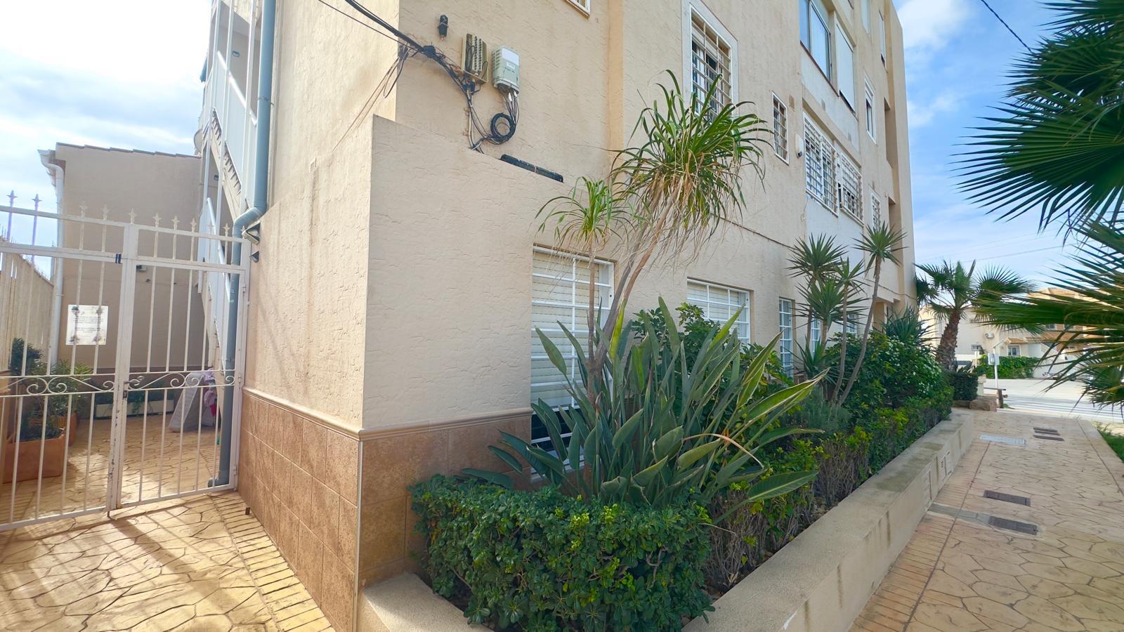 Apartment for Sale in Torrevieja, Alicante