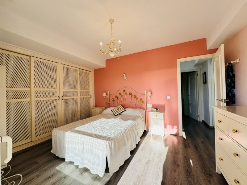 Penthouse for Sale in La Mata, Alicante