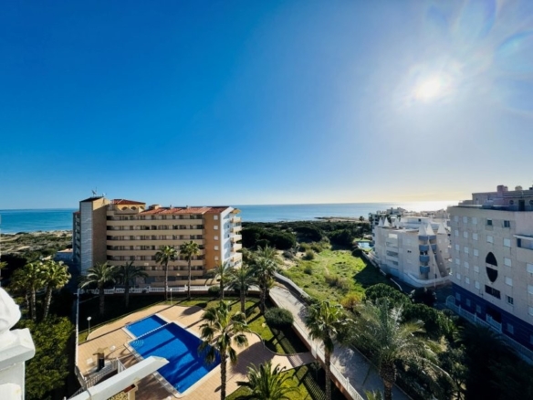 Penthouse for Sale in La Mata, Alicante