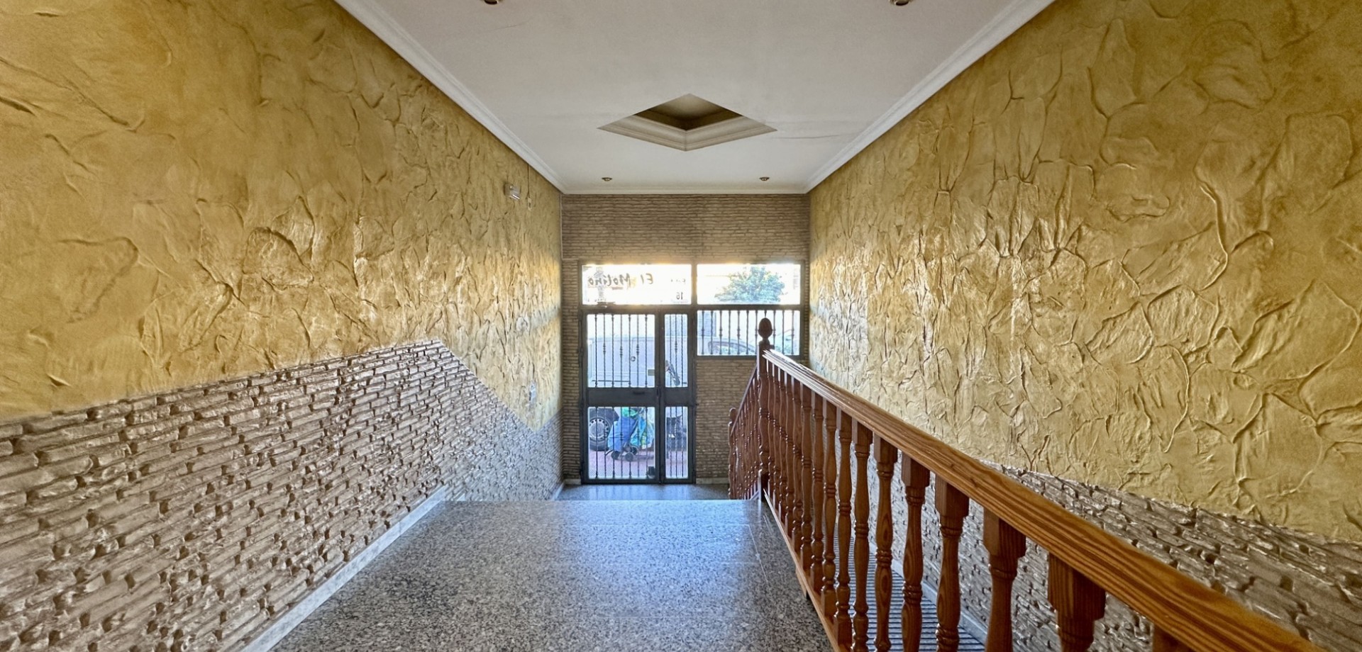 Apartment for Sale in Torrevieja, Alicante