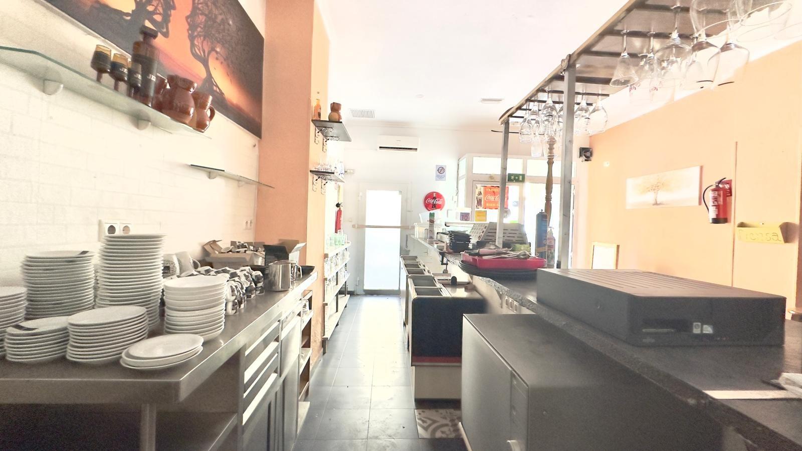 Commercial for Sale in Torrevieja, Alicante