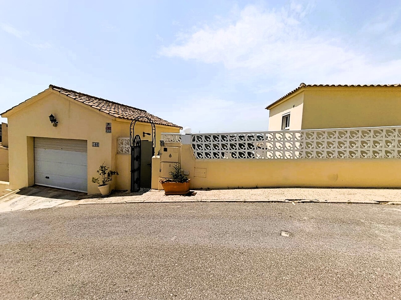 Villa for Sale in Las Ramblas Golf, Alicante