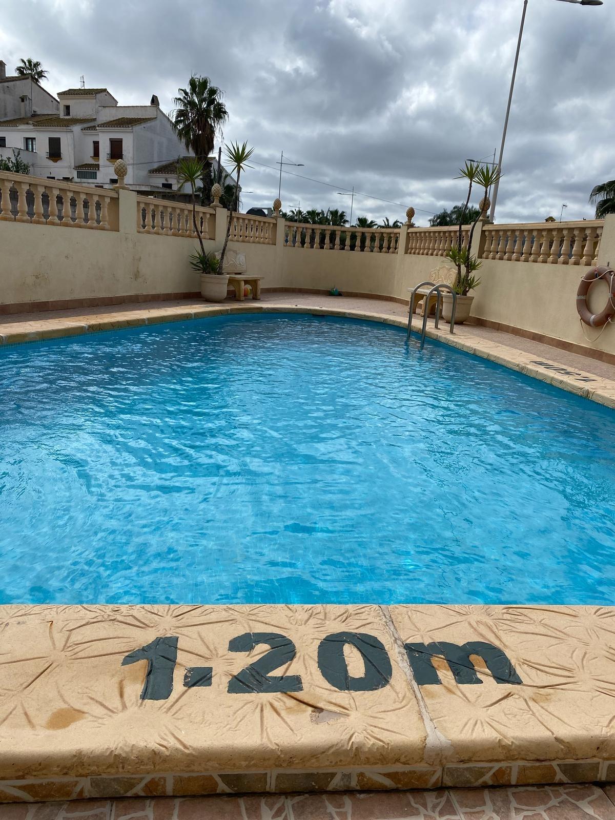 Apartment for Sale in San Miguel de Salinas, Alicante