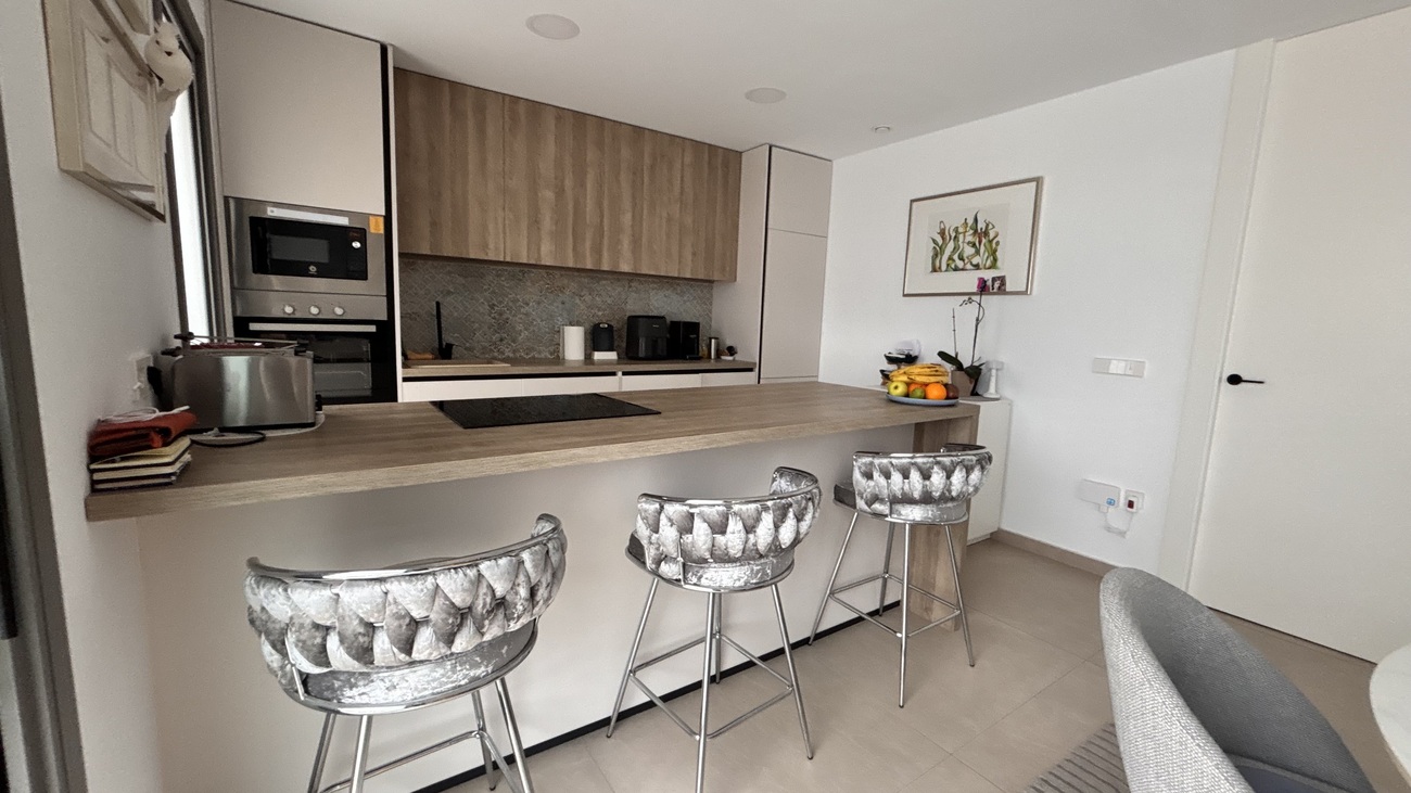 Villa for Sale in San Miguel de Salinas, Alicante