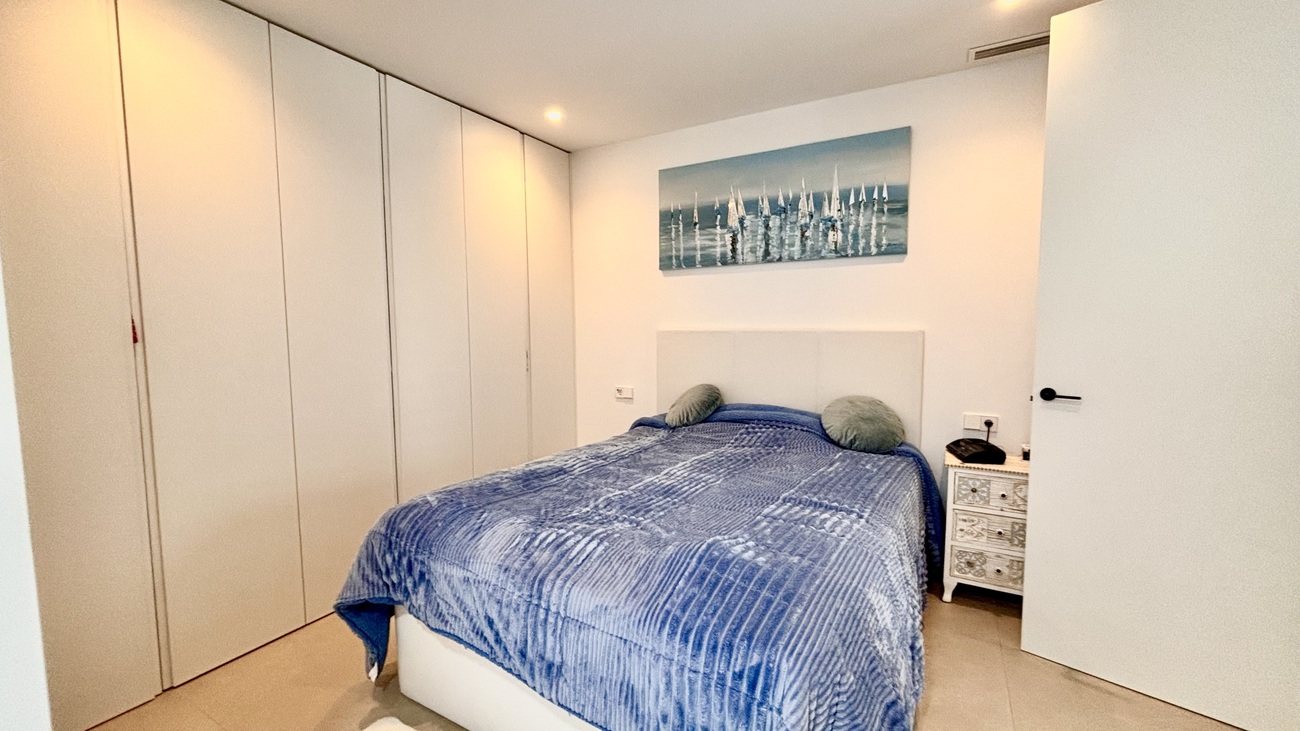 Villa for Sale in San Miguel de Salinas, Alicante