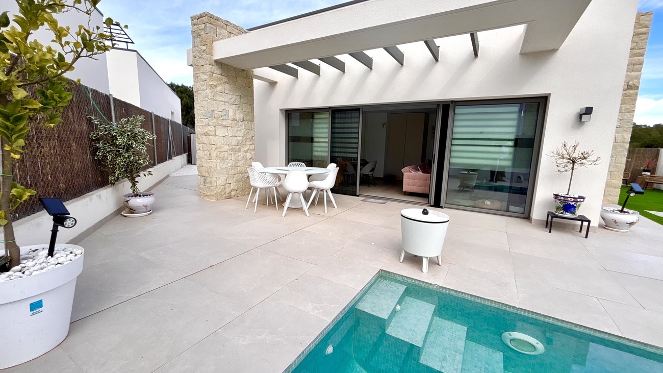 villa-san-miguel-de-salinas-mlsc9098241-3 Villa for Sale in San Miguel de Salinas, Alicante
