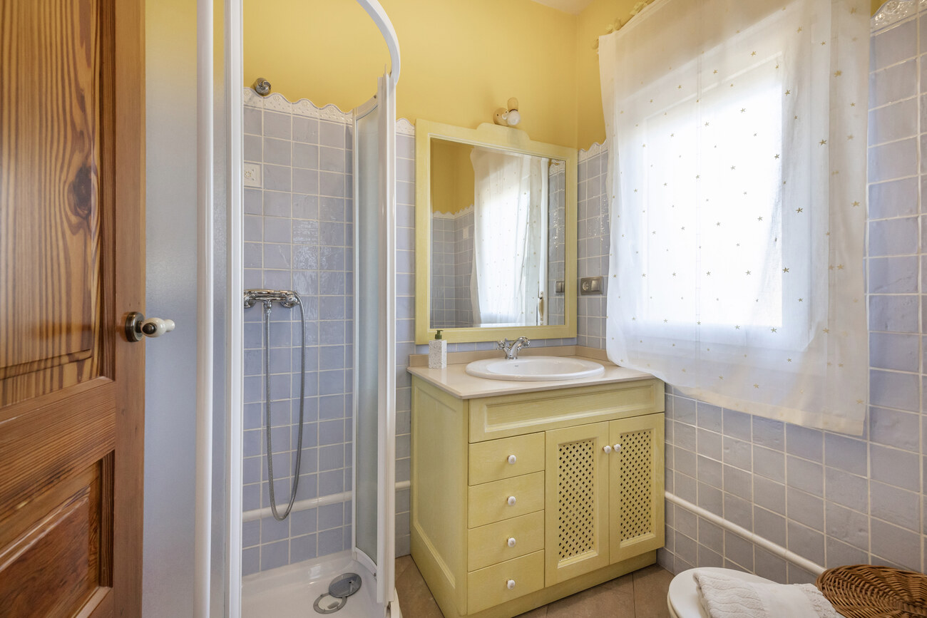 Villa for Sale in Torrevieja, Alicante
