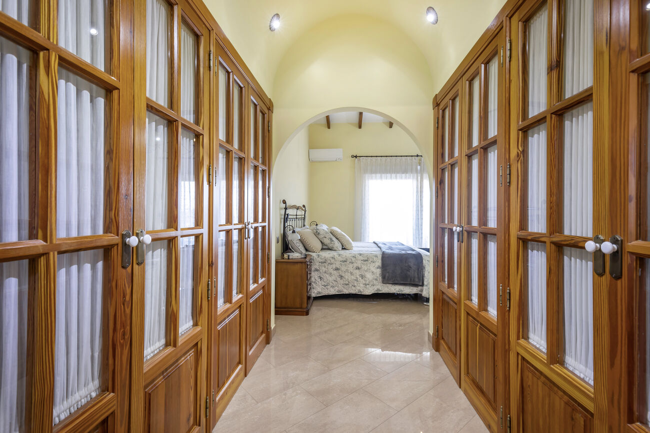 Villa for Sale in Torrevieja, Alicante