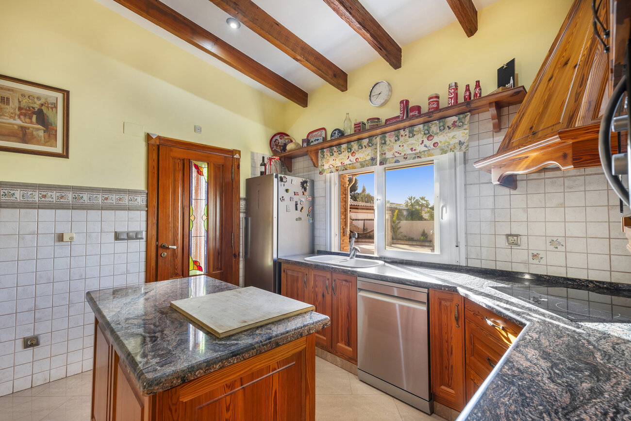 Villa for Sale in Torrevieja, Alicante