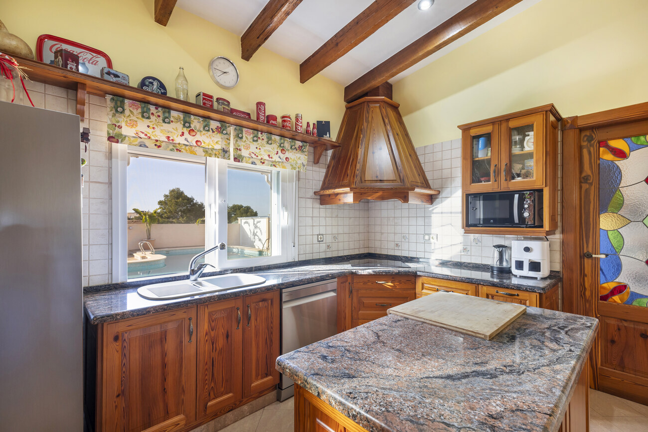 Villa for Sale in Torrevieja, Alicante