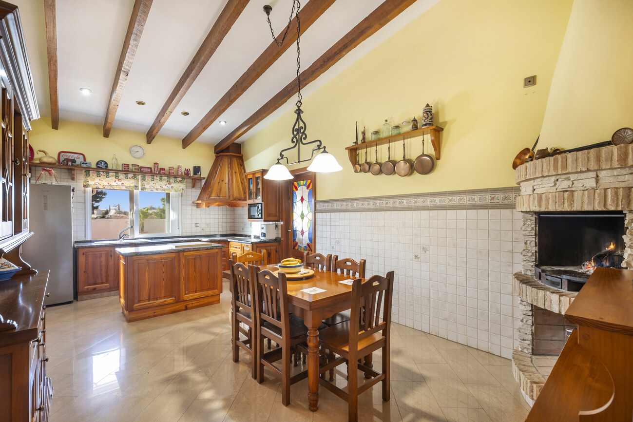Villa for Sale in Torrevieja, Alicante