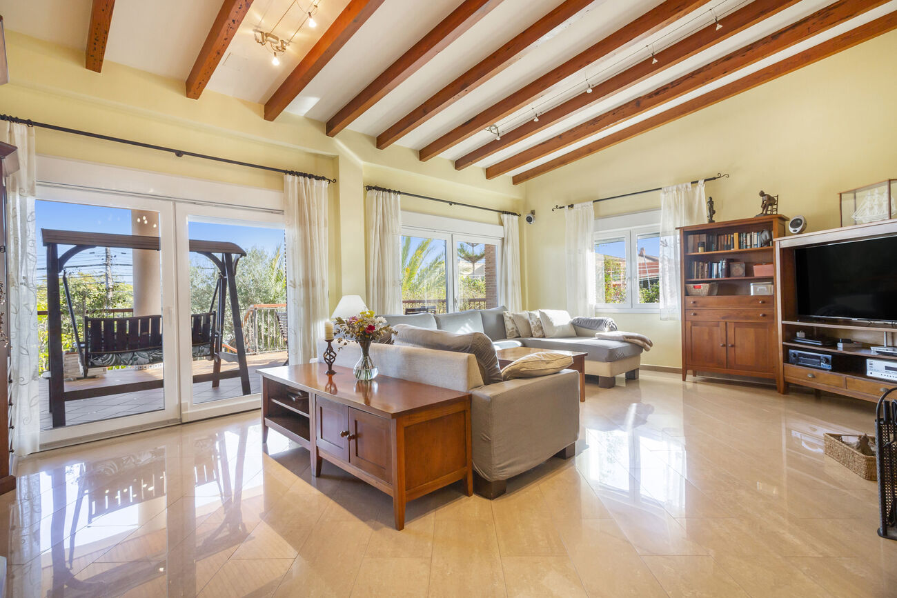 Villa for Sale in Torrevieja, Alicante