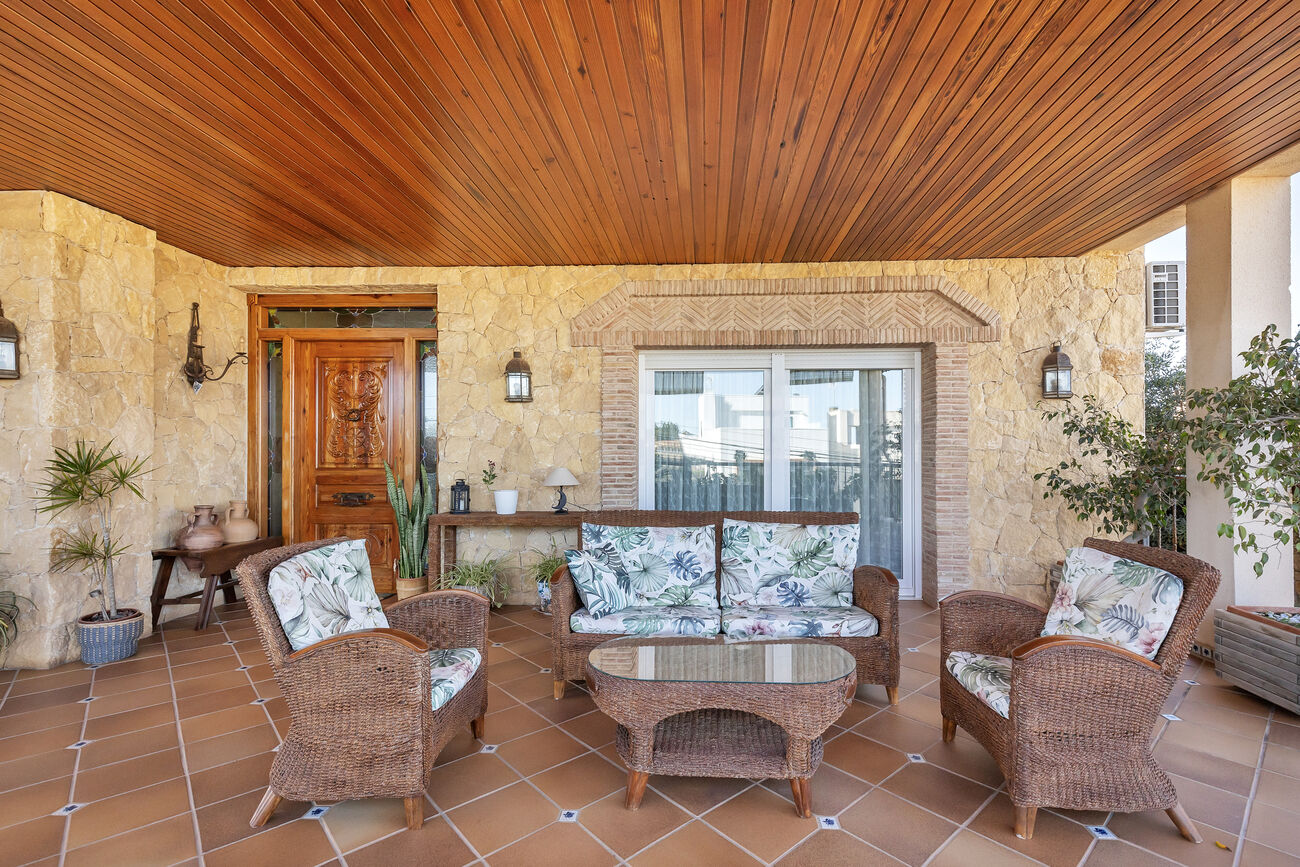 Villa for Sale in Torrevieja, Alicante